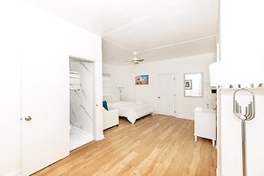 545 Michigan Avenue Apartments