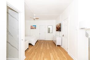 545 Michigan Avenue Apartments