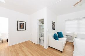 545 Michigan Avenue Apartments