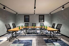 Ramada Encore By Wyndham Tashkent