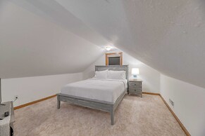 Bay Cottage by Avantstay Waterfront, Pier, Pond