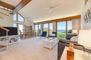 Bay Cottage by Avantstay Waterfront, Pier, Pond