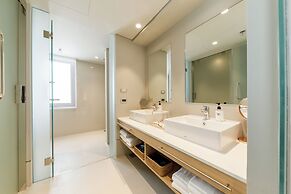 Nishitetsu Hotel Croom Bangkok Silom