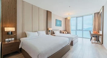 Panorama Beachfront Nha Trang by LYN Condotel