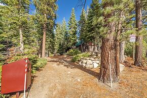 Authentic & Stylish Cabin in Lake Tahoe