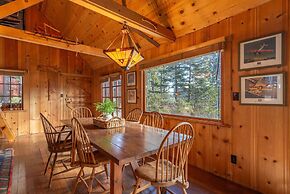 Authentic & Stylish Cabin in Lake Tahoe by Sierra Getaways
