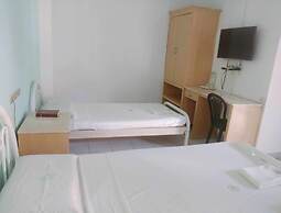 REGENCY PLAZA TOURIST INN