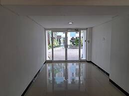 OYO Life 93140 Apartment Grand Sentraland By Fahri