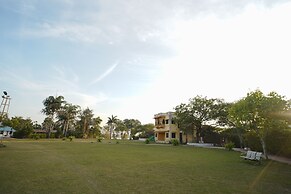 Bharat lake View Resort