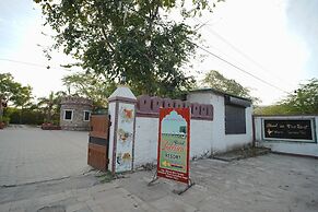 Bharat lake View Resort