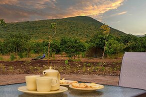 Amã Stays & Trails The Deck, Girnar Forest, Junagarh