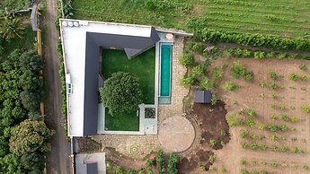 Amã Stays & Trails The Deck, Girnar Forest, Junagarh