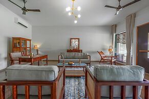 Amã Stays & Trails The Deck, Girnar Forest, Junagarh