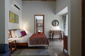 Amã Stays & Trails The Deck, Girnar Forest, Junagarh