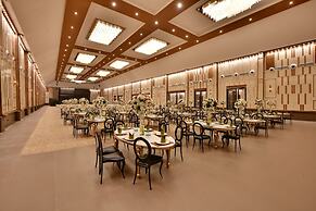 Maira Resort and Convention centre