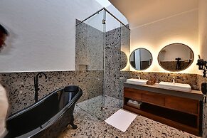 Maira Resort and Convention centre