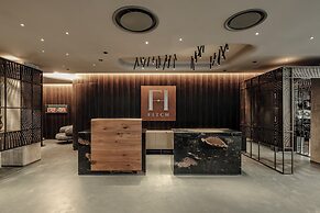 Fitch Hotel