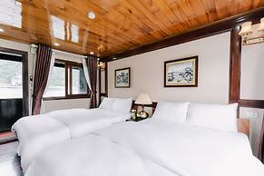 Honey Boutique Cruise