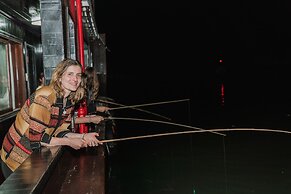 Honey Boutique Cruise