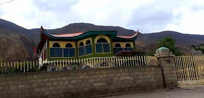 Yasin View Hotel