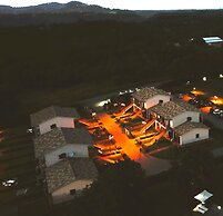 Residence with swimming pool in Sorano