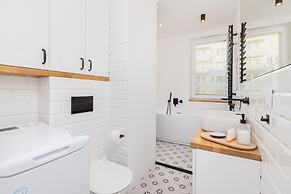 Two Bedroom Apartment Gdynia by Renters