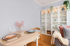 Two Bedroom Apartment Gdynia by Renters