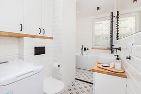 Two Bedroom Apartment Gdynia by Renters