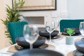 Impeccable 3-bed House in Abbeywood