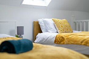 Impeccable 3-bed House in Abbeywood