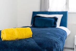 Impeccable 3-bed House in Abbeywood