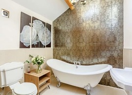 Rookery Barn in the Outskirts of Darley