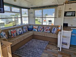 Driftwood Cabin - Dog Friendly, Anderby Creek