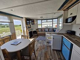 Driftwood Cabin - Dog Friendly, Anderby Creek