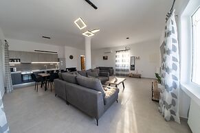 Villa Nontas Ntina with Private Pool