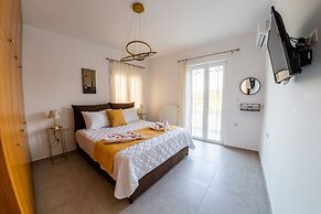 Villa Nontas Ntina with Private Pool