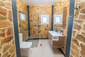 Villa Nontas Ntina with Private Pool