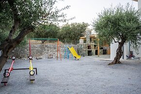 Villa Nontas Ntina with Private Pool