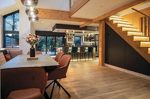 Ty Cyfoes - Luxurious 4 Bedroom - St. Florence