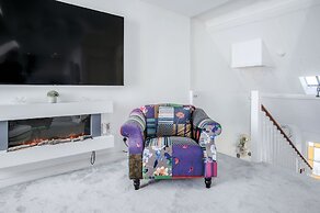 The Penthouse - Luxury 1 Bed - Panorama - Tenby