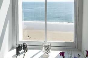 The Penthouse - Luxury 1 Bed - Panorama - Tenby
