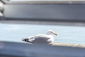 The Penthouse - Luxury 1 Bed - Panorama - Tenby