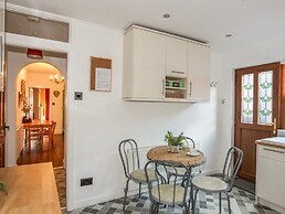 Gweldon - Anchor Deck