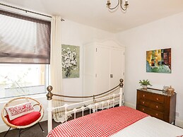 Gweldon - Anchor Deck