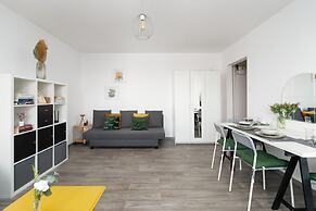 Retro Studio With Balcony by Renters