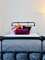 Stunning 2-bed House in Liverpool