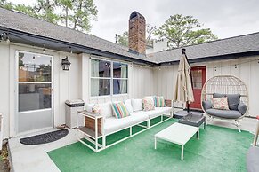 Houston Home w/ Patio ~ 14 Mi to Downtown!