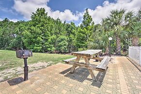 Walk to Golf Course & Beach: Modern Destin Condo