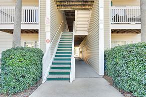 Walk to Golf Course & Beach: Modern Destin Condo