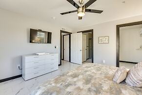 Walk to Golf Course & Beach: Modern Destin Condo